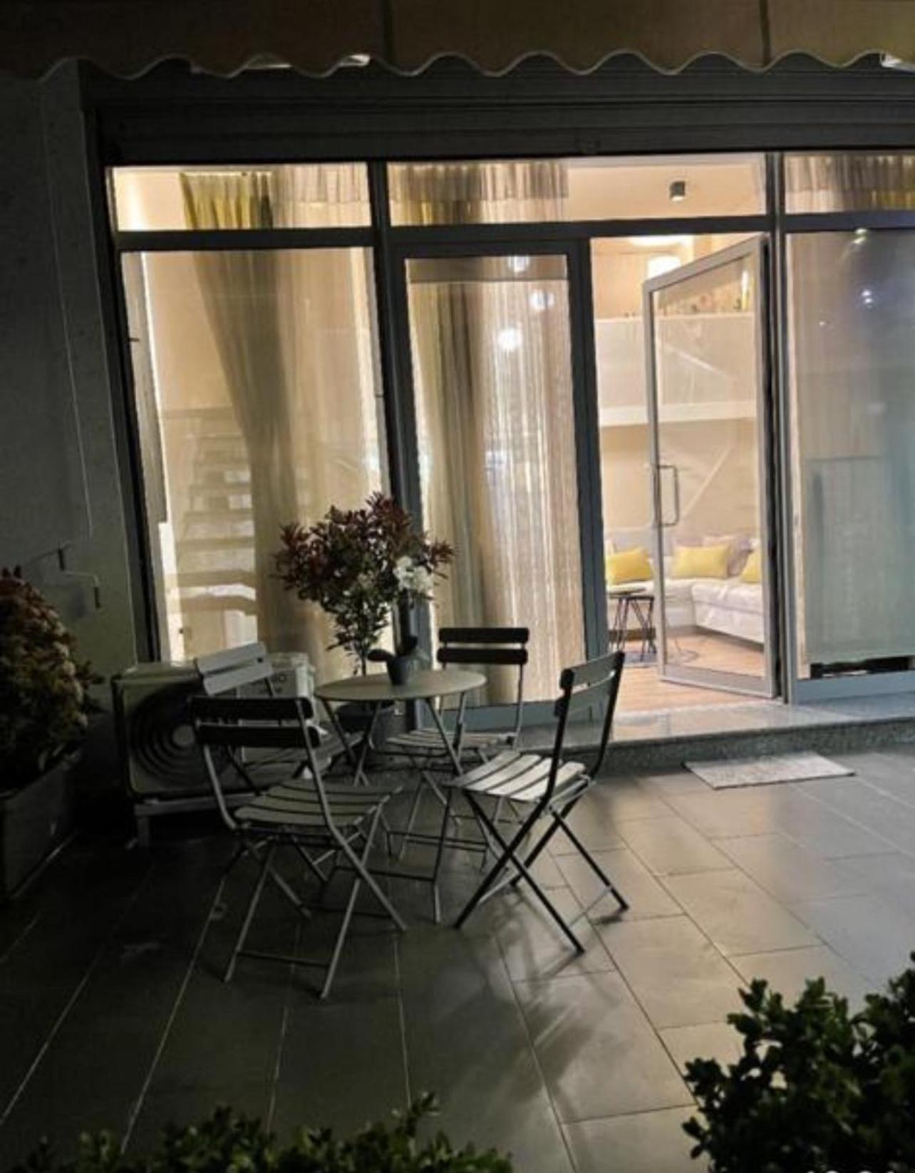 Lovely Apartment In Pogradec City With A Lake View Экстерьер фото